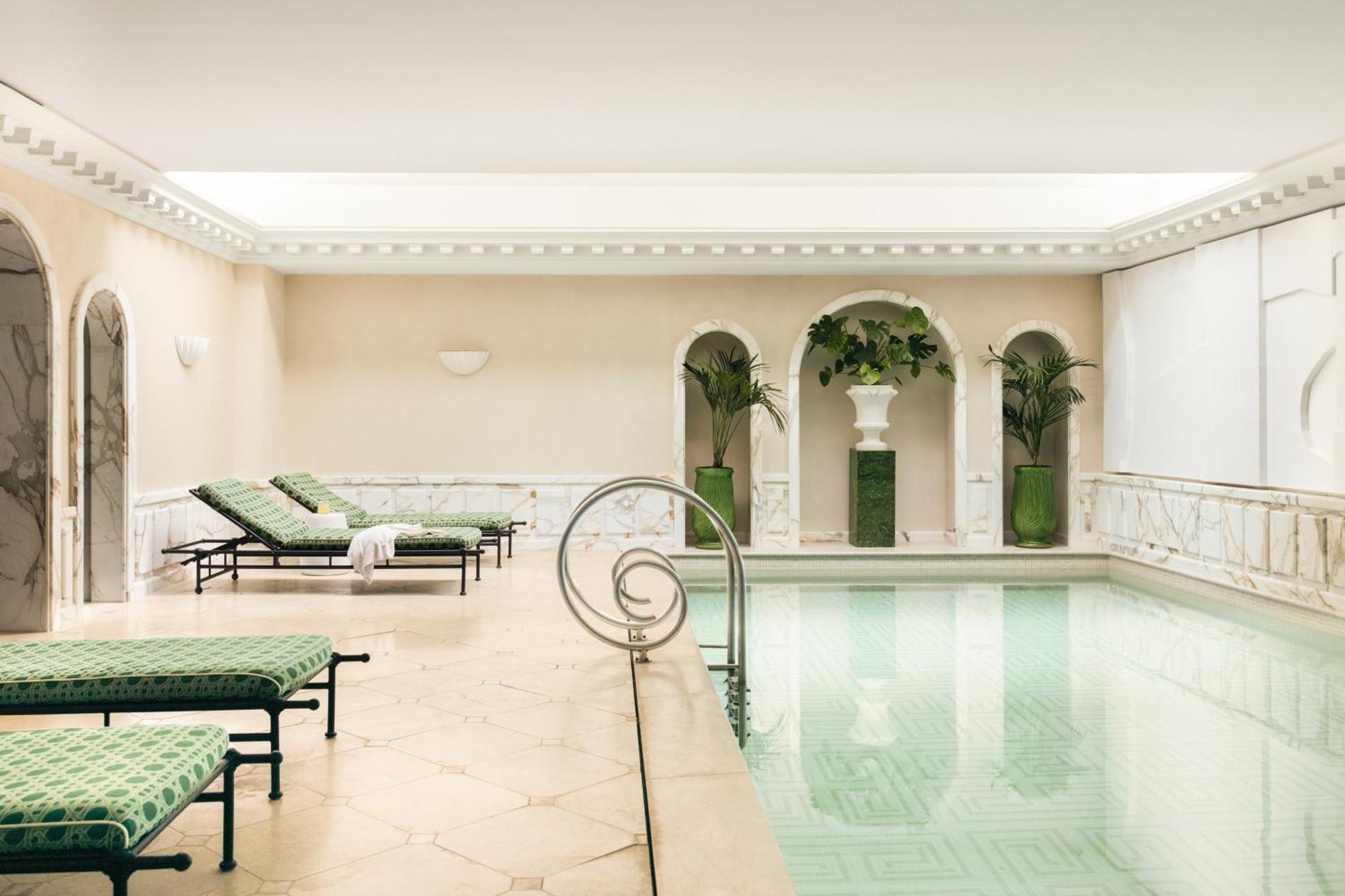 Saint Hotel Paris